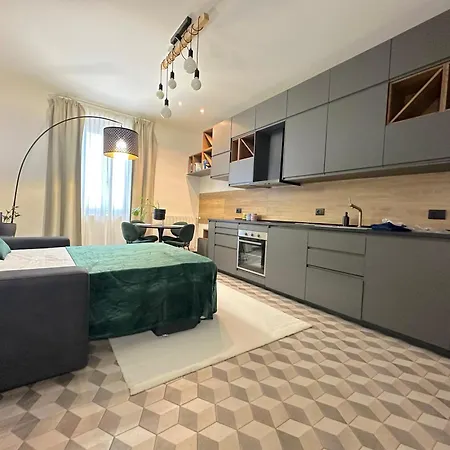 De' Carracci Prestige * Bologna