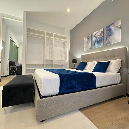 Apartment De' Carracci Prestige